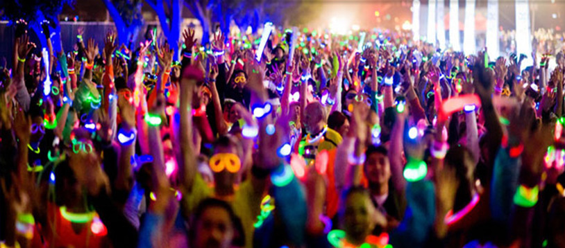 Glowsticks party glow people